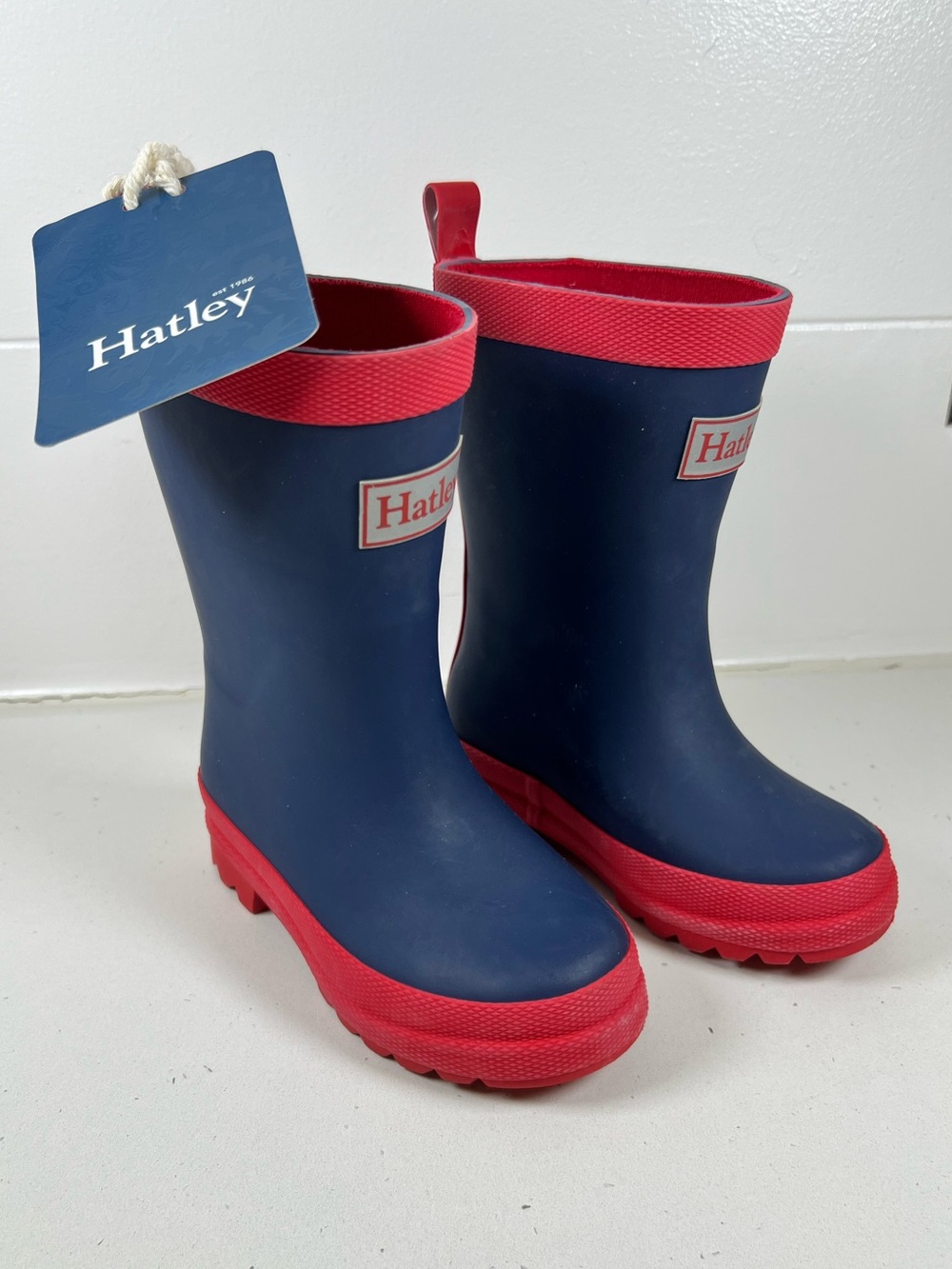 NWT Hatley Kids Navy & Red Waterproof Rain Boots Toddler Size 6 Rubber Pull-On